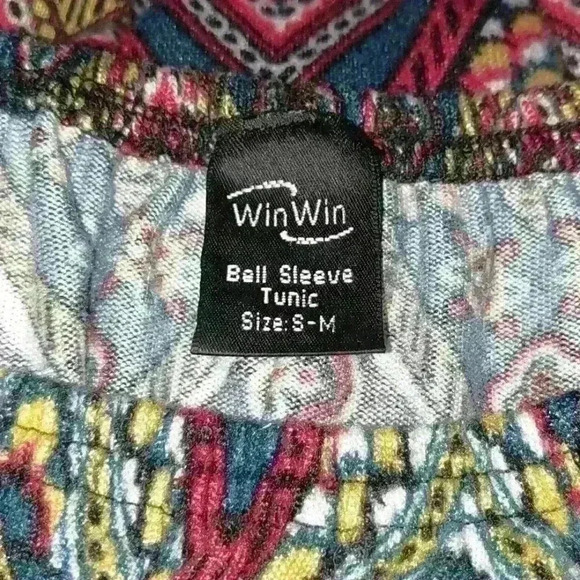 WIN WIN Patterned Chevron Bell Sleeve Tunic - Picture 4 of 4